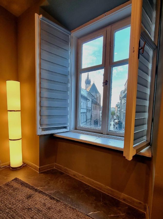 קרקוב Studio Flat With A View מראה חיצוני תמונה